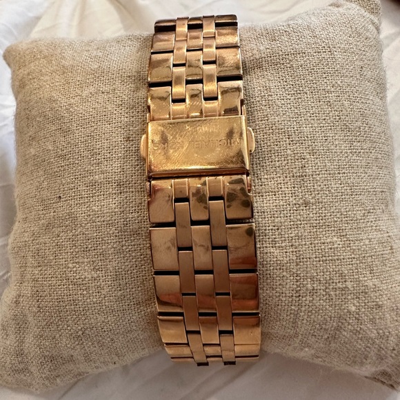 MICHAEL KORS - rose gold watch - Picture 2 of 4